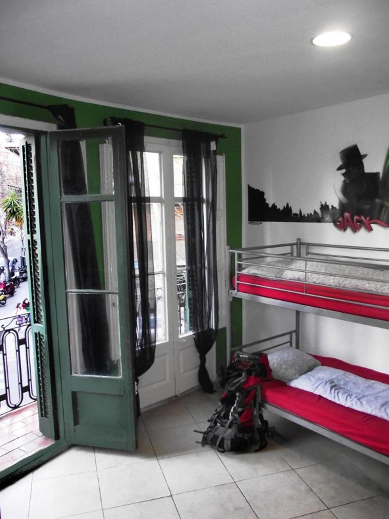 Auberge de jeunesse No Limit Graffiti